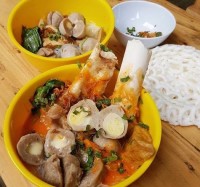 Krupuk/pcs Bakso 2 Nyonya